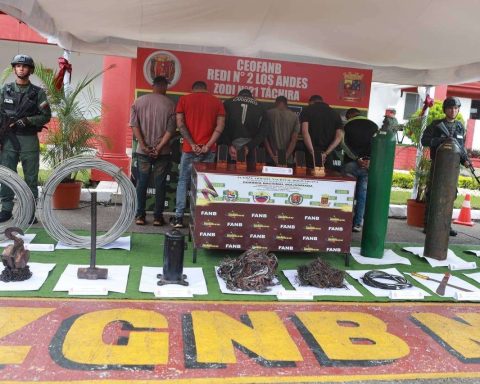 Bernal denounces attempted sabotage of the National Electric System