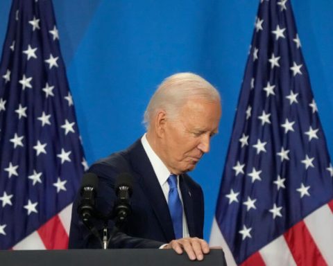 Biden corrects… and gets it wrong again