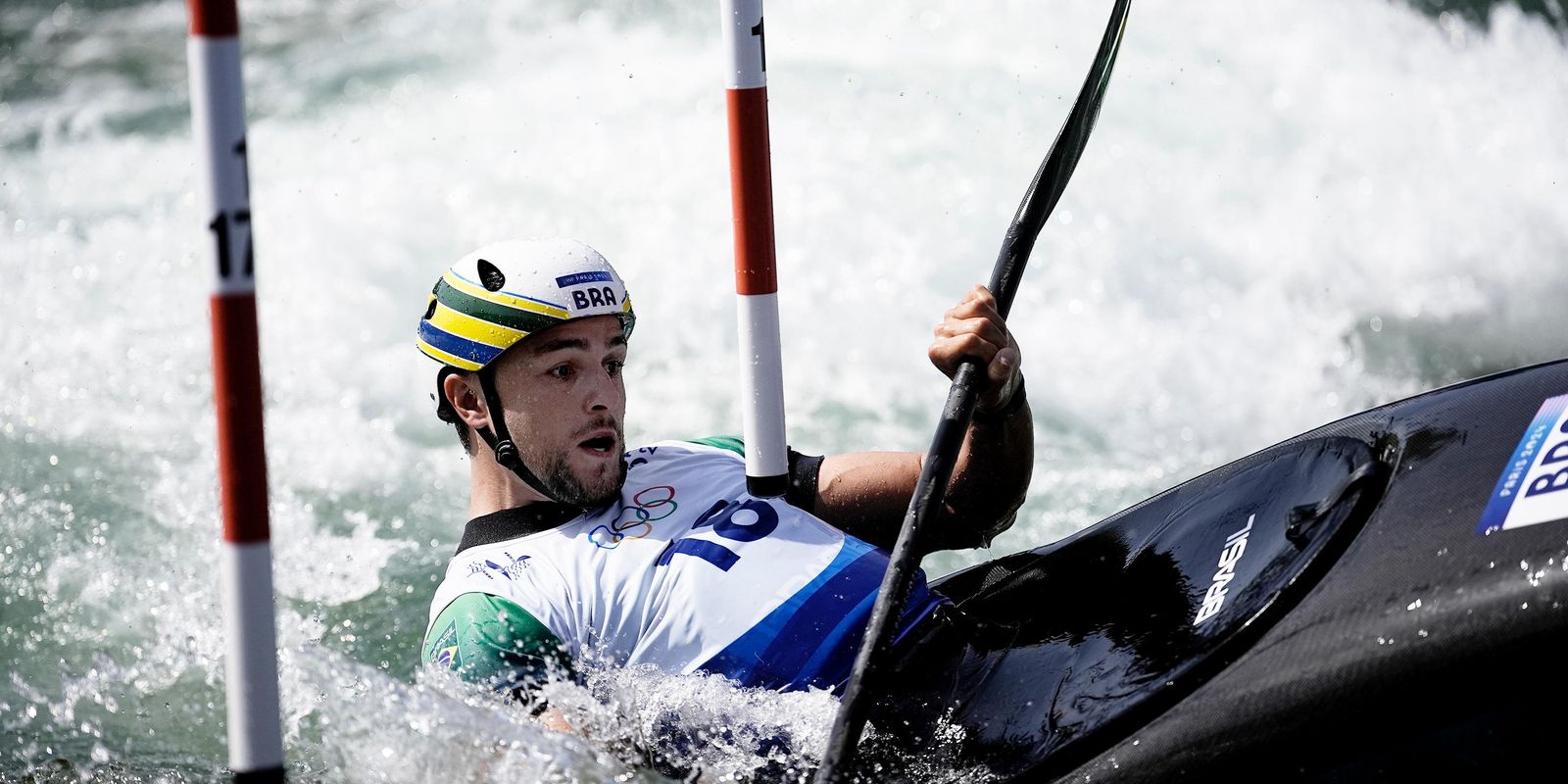 Brazilians secure spot in canoe slalom semifinals