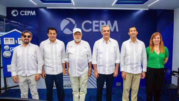 CEPM presents its successful management model to President Abinader