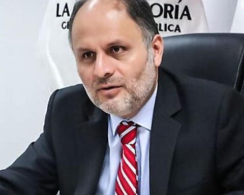 César Aguilar advances in candidacy for the Comptroller's Office: Subcommittee approves Boluarte's proposal profile