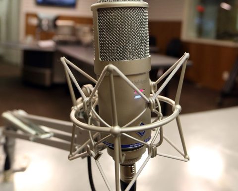 Communities report “attentive ears” to A Voz do Brasil