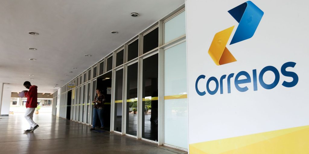 Correios launches competition with 33 vacancies and salary of up to R$6.8 thousand