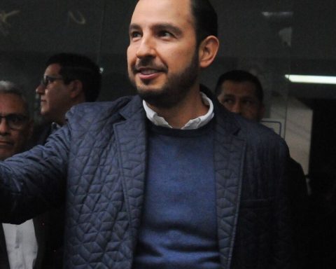 Cortés to tour Colombia and Venezuela in the face of “threats to democracy”