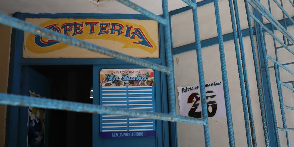 Una cafetería en Cuba