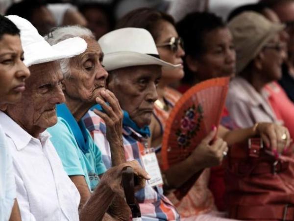 Elderly care and health care account for almost 80% of social spending in Colombia