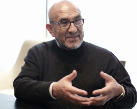 Elmer Huerta: "Minsa exam for serumists damages medical education"