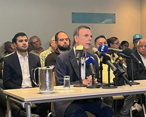 Enríquez: It is not a question of loyalty to the opposition, people have the right to say I'm fed up