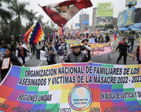 For the third day, relatives of those killed in social protests demand justice