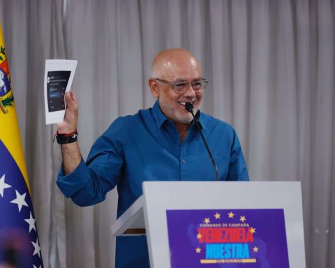 From Miami they intend to claim fraud on July 28