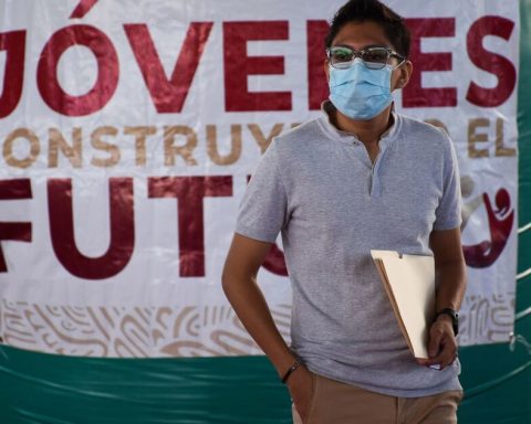 Half of Mexican youth face poverty, unemployment or precarious wages