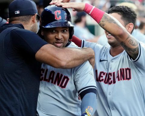 José Ramírez alcanza histórica marca en Cleveland a punta de jonrones