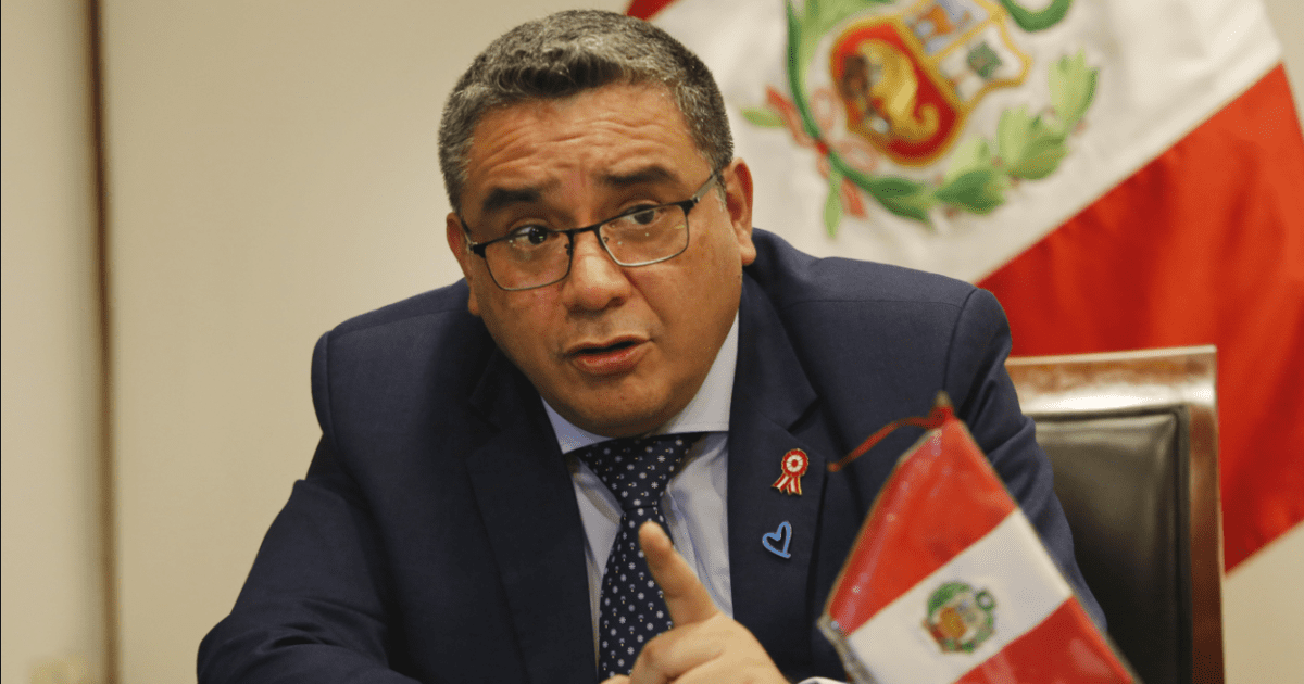 Juan José Santiváñez: It is revealed that companies of the Minister of the Interior owe almost half a million soles to the State