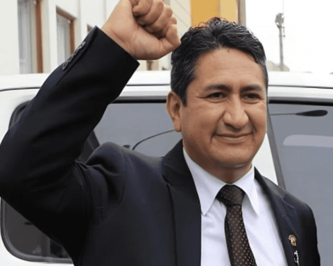 Judiciary orders 12 months of preventive detention against Vladimir Cerrón for the Antalsis case