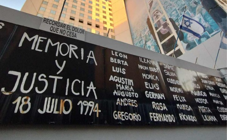 Lacalle and the ruling Delgado-Ripoll ticket will participate in events to mark the anniversary of the AMIA attack