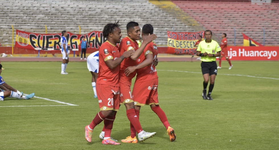 League 1: Sport Huancayo faces Universidad Cesar Vallejo at Huanca stadium