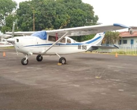 Loreto: Criminals pose as passengers and steal a small plane