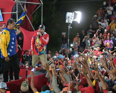 Maduro dijo que queda en manos de la Fiscalía "hacer cumplir la justicia".