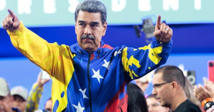 Maduro expels diplomats from seven Latin American countries