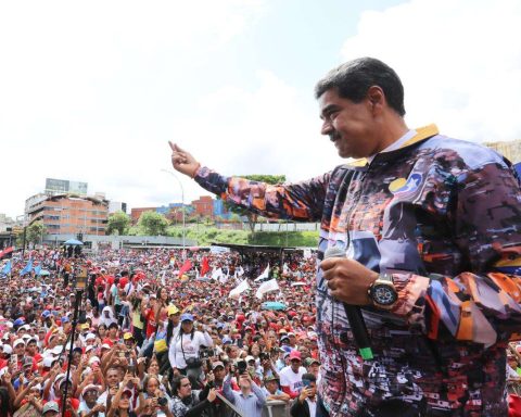 Maduro from Petare: Nobody is going to sabotage the June 28 elections