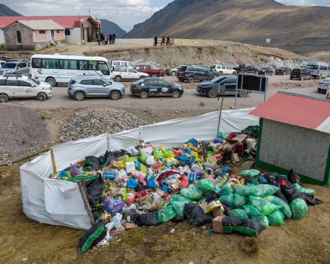 More than 30 tons of garbage collected from Huaytapallana after Santiago festival