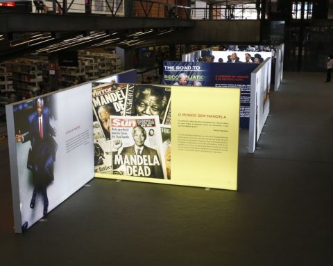 Nelson Mandela's legacy serves all nations, says former minister