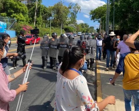 Ortega-Murillo dictatorship intensifies hunt against journalists in Nicaragua