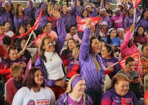 PSUV women reject opposition's discourse of violence