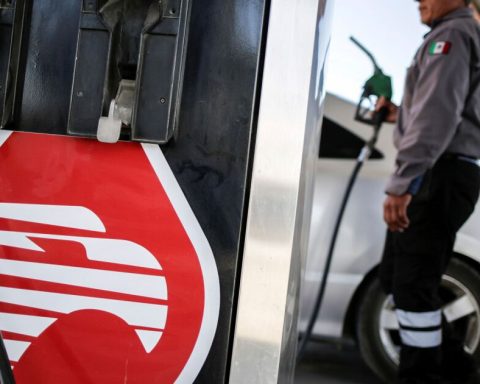 Premium and diesel, without subsidy; Magna will have a small discount