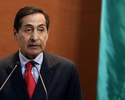 Ramírez de la O calls for reducing commercial dependence on China