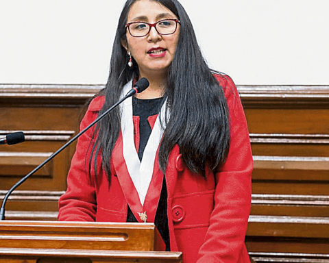 Ruth Luque on the Government's position on electoral fraud in Venezuela: "There is a political hypocrisy"