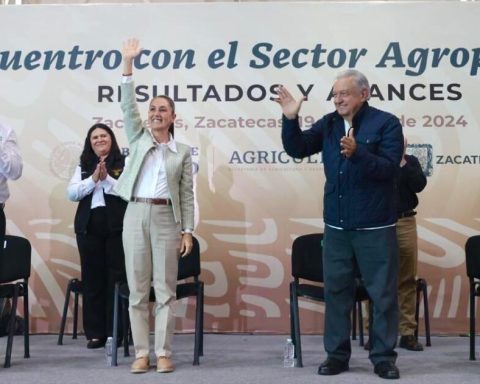 Sheinbaum promises that there will be no divorce between the government and the people