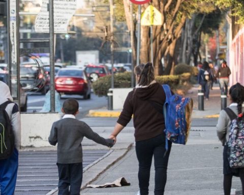 The 2024-2025 SEP calendar has 37 days off