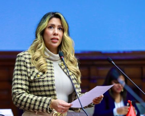 The Attorney General's Office files a constitutional complaint against Congressman Rosselli Amuruz