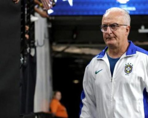 The image that is flooding the networks: The contempt of the Brazilian players towards Dorival Júnior