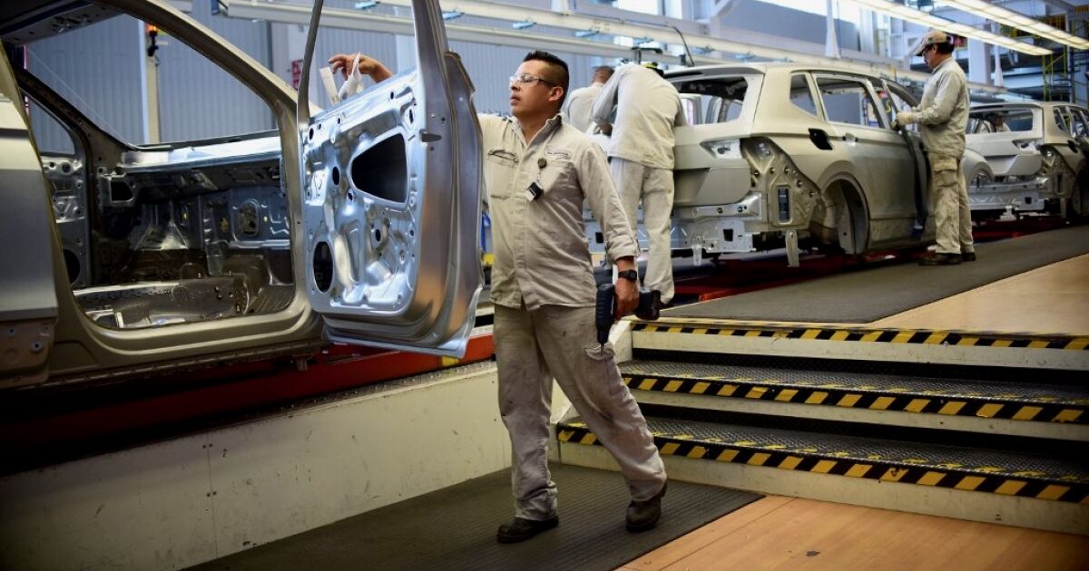 US and Mexico agree on plan to protect labor rights at Volkswagen