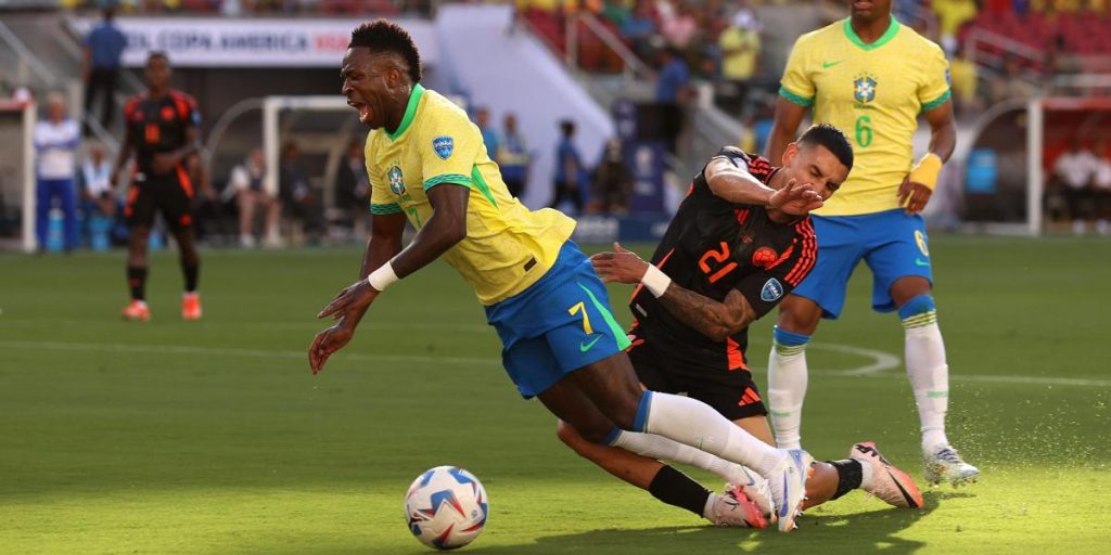 Vinicius' attitude towards his absence in the decisive Brazil-Uruguay match