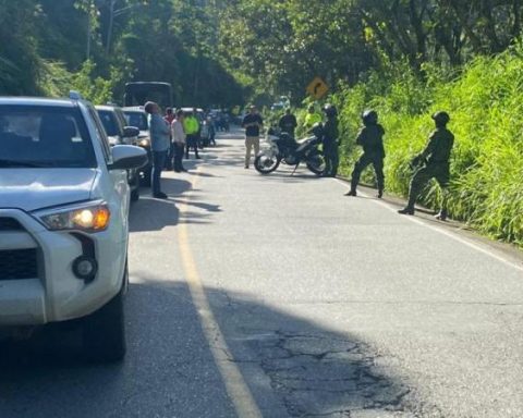 What did the UNP say after the detention of vans transporting FARC dissidents?