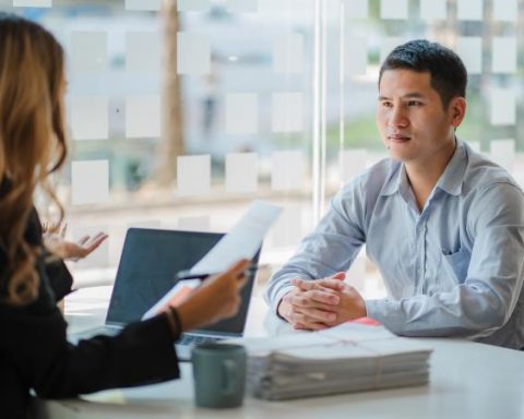 What to do to do well in a job interview?: 4 keys to success