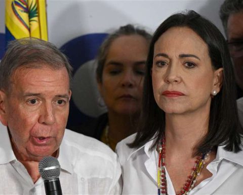 "We won with 70%"says opposition leader as she rejects Maduro's reelection