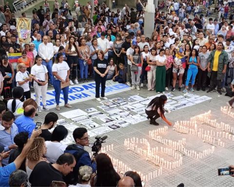 16 teenagers arrested during post-election protests released