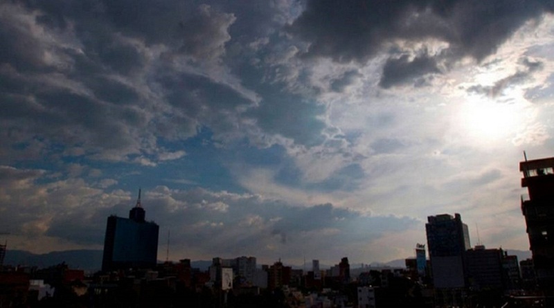 Cielo parcialmente nublado y zonas con poca nubosidad en gran parte del país