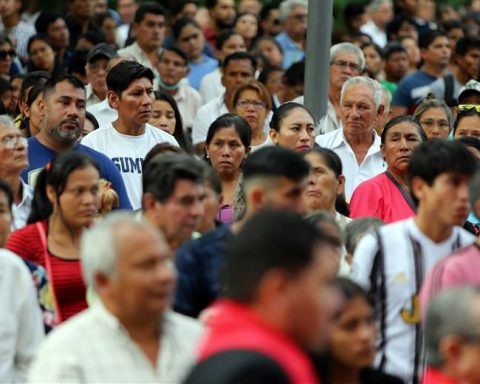 60% of Bolivians are already of working age, but the supply is poor