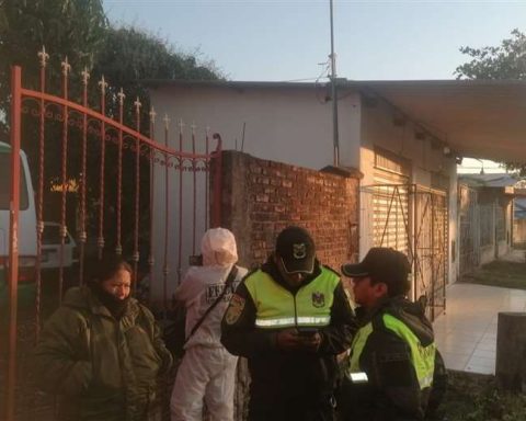 A lifeless woman with signs of violence was found in her home in Plan Cuatro Mil