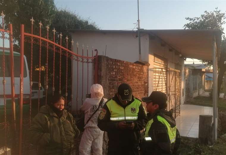 A lifeless woman with signs of violence was found in her home in Plan Cuatro Mil