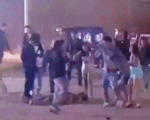 A pitched battle breaks out at the Station 26 in Piura