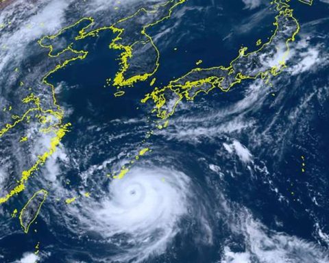 A strong typhoon is heading towards Japan