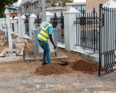 ADN ejecuta remodelación del cementerio municipal de la avenida Independencia