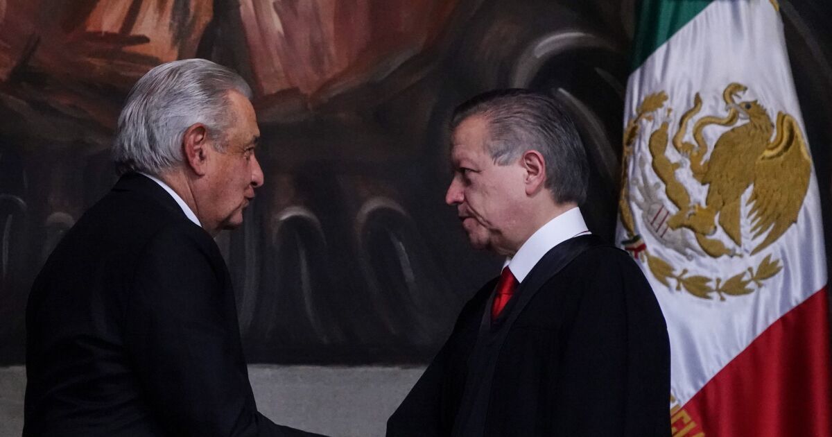 AMLO celebrates Zaldívar's appointment; recognizes his anti-corruption fight in the PJ