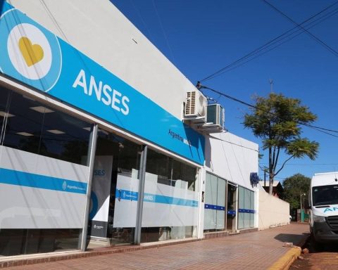 ANSES: who will receive their salaries this Monday, August 12